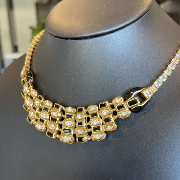 Vintage 1980s Gold Tone Black Enamel CZ Statement Necklace 15-18” Retro Jewelry - Picture 3 of 10